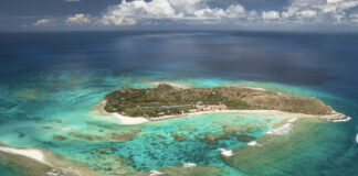 NECKER ISLAND – FROM WHITE HOUSE TO WHITE ISLE
