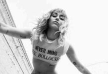 MILEY’S BACK