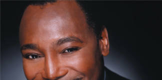 George-Benson-WHATS-ON-JULY2017