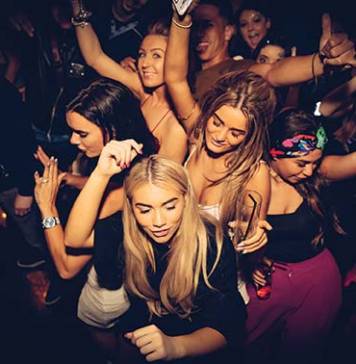 ROCK OUT CHARLEY CARADAS MARBELLA ROCKS MAGAZINE SEPTEMBER 2017