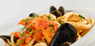 seafood-linguine