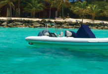 EXPLORE NECKER ISLAND