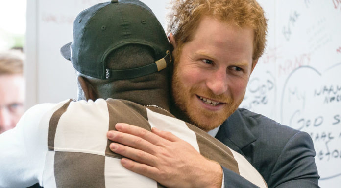 PRINCE HARRY PRAISED FOR MENTAL HEALTH REVELATION PRINCE HARRY PRAISED FOR MENTAL HEALTH REVELATION