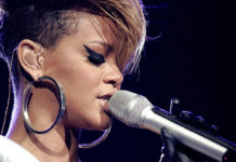 Rihanna ROCKS