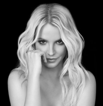 BRITNEY – LAID BARE