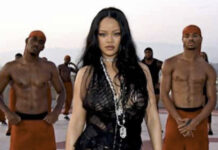 RIHANNA ROCKS