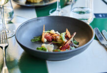 FOXHILLS – THE FOX DINING ROOMS