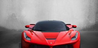 Hello La FERRARI