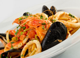 seafood-linguine