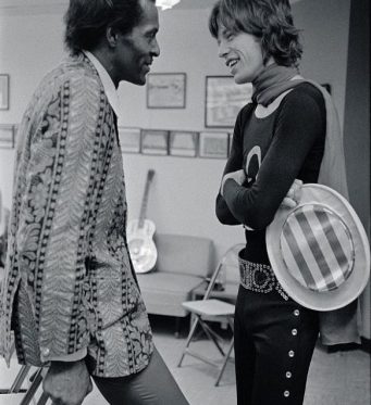 TRIBUTES POUR IN FOR ROCK AND ROLL LEGEND CHUCK AND MICK JAGGER