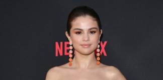 CELEBRITY NEWS MARBELLA ROCKS OCTOBER 2017-SELENA KIDNEY TRANSPLANT