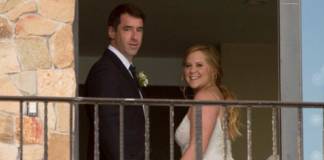 AMY SCHUMER SECRETLY WEDS