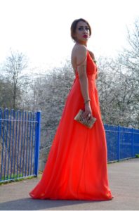 WHATS TRENDING - #MAXIDRESSES